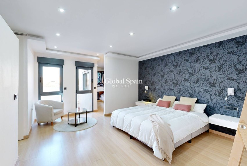 Revente - VILLA -
MOLINA DEL SEGURA - Torrealta