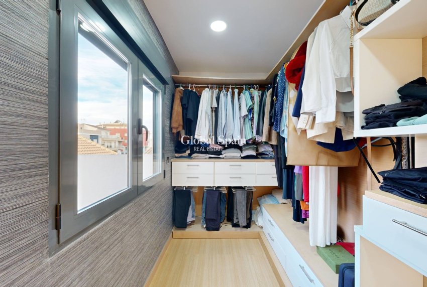 Revente - VILLA -
MOLINA DEL SEGURA - Torrealta