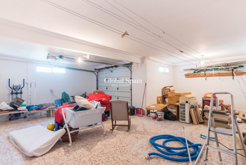 Revente - VILLA -
MOLINA DEL SEGURA