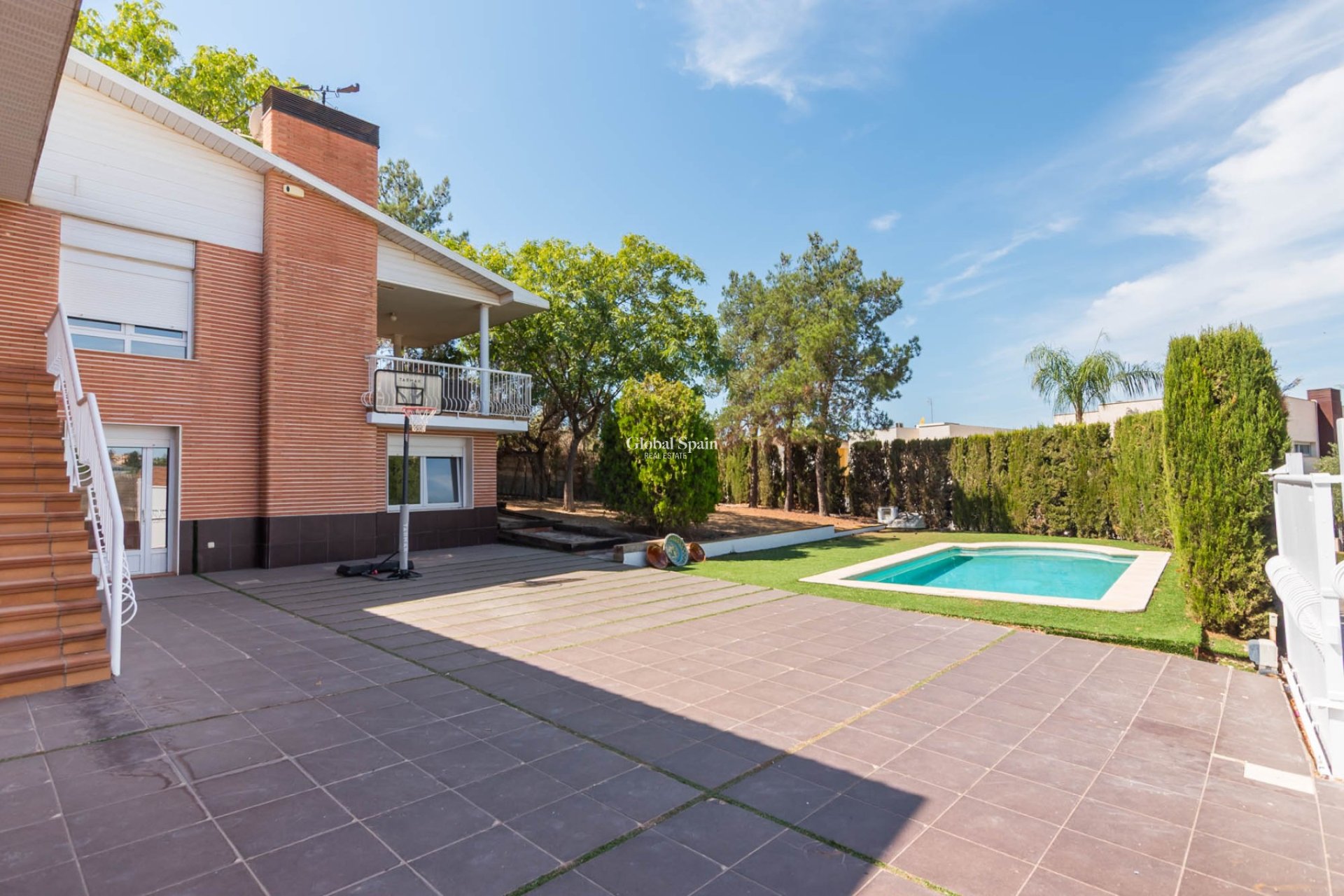 Revente - VILLA -
MOLINA DEL SEGURA