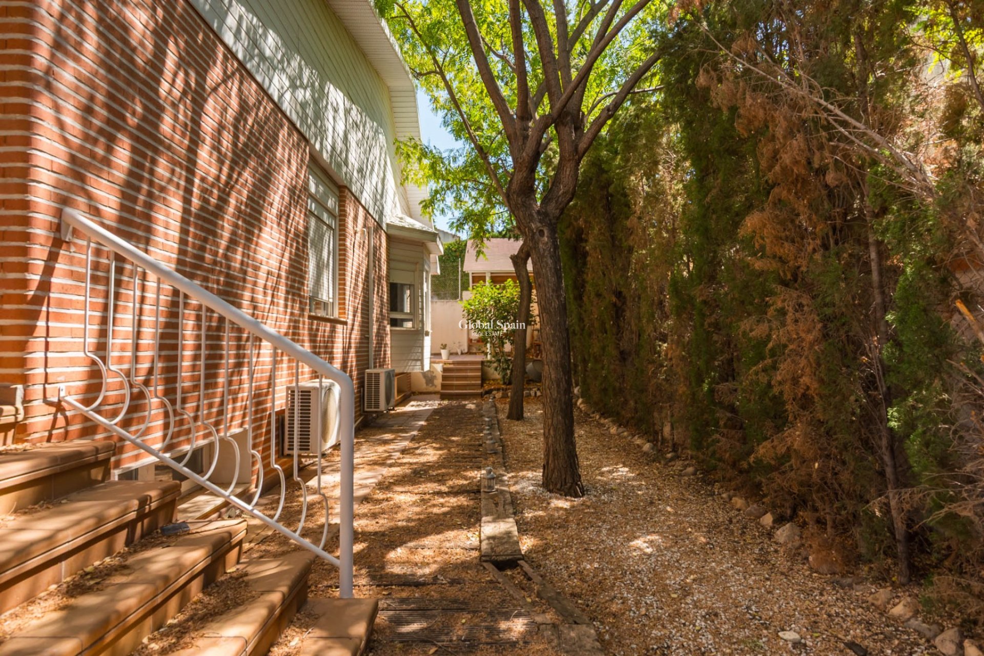 Revente - VILLA -
MOLINA DEL SEGURA