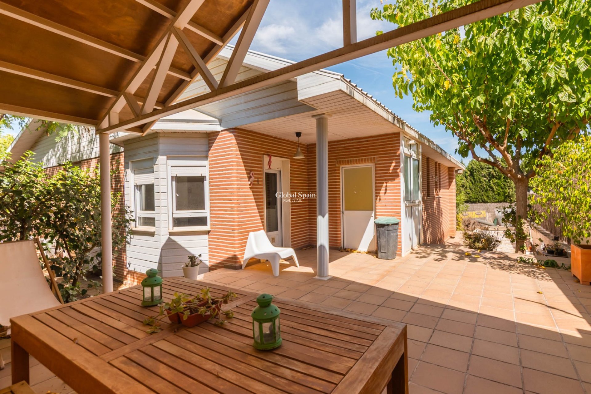 Revente - VILLA -
MOLINA DEL SEGURA