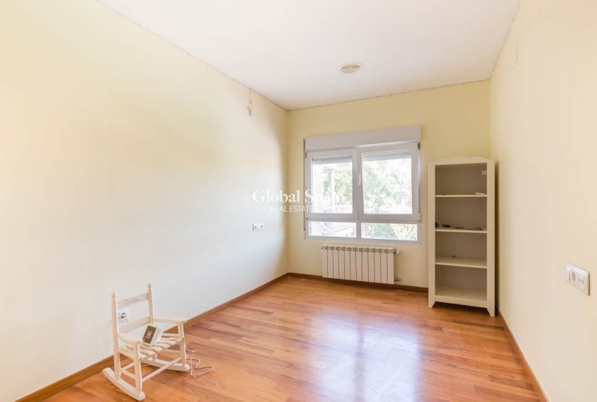 Revente - VILLA -
MOLINA DEL SEGURA