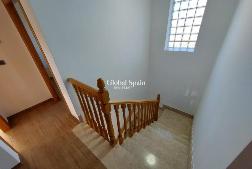 Revente - VILLA -
MURCIA - Inland