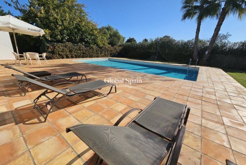 Revente - VILLA -
ONDARA - Inland