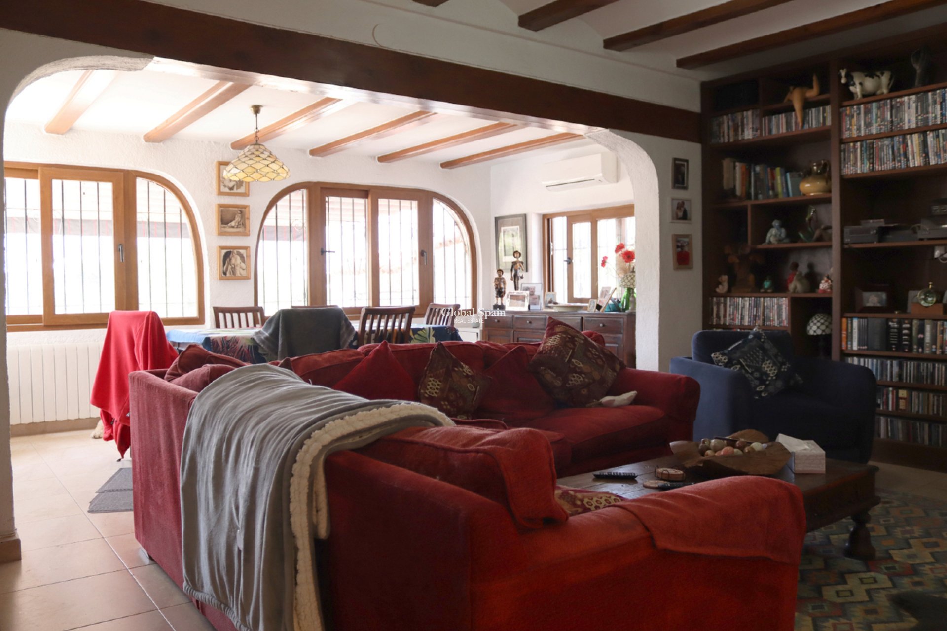 Revente - VILLA -
Orba - Inland