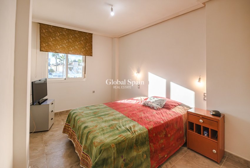 Revente - Villa -
ORIHUELA - Benferri