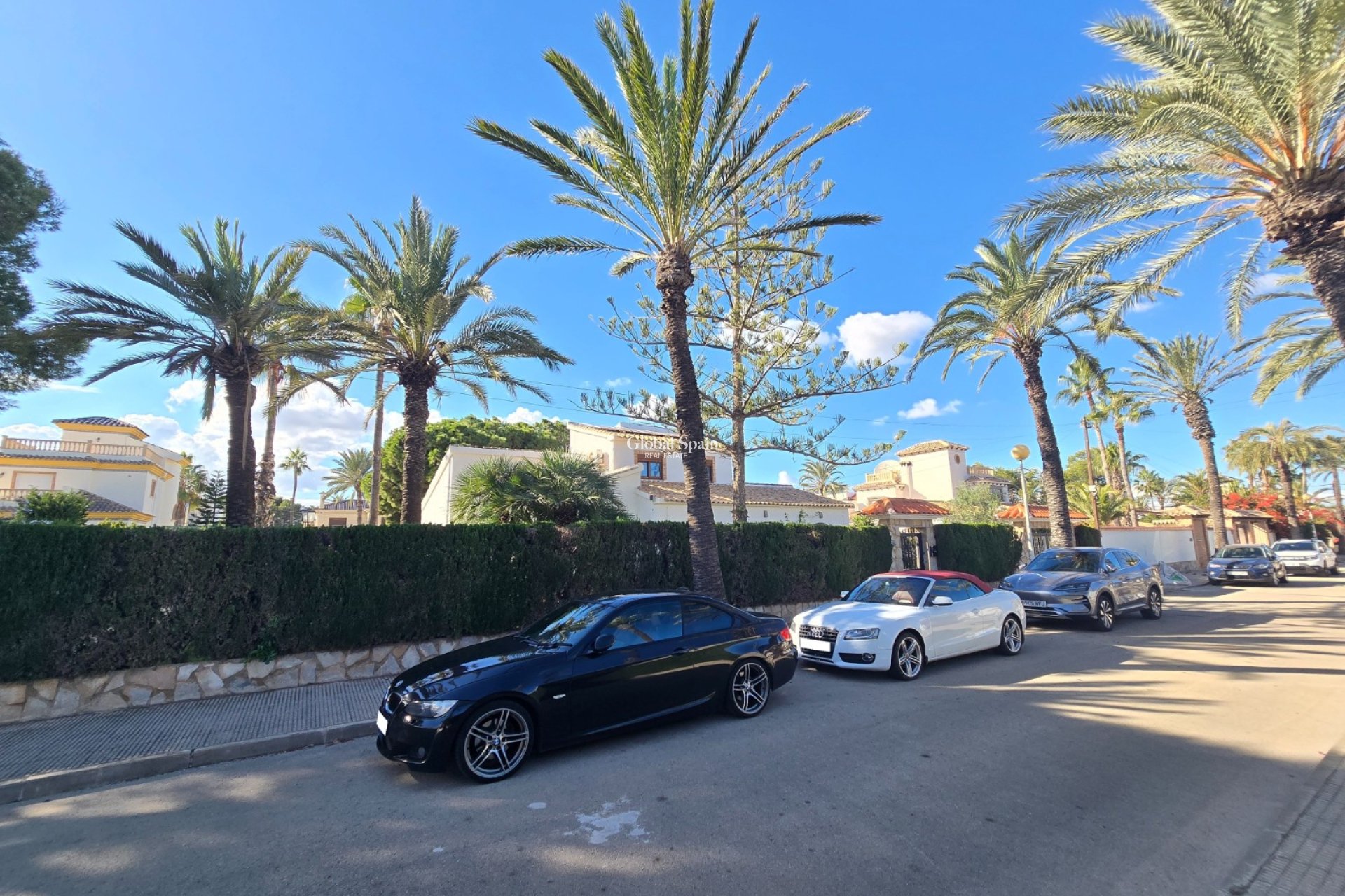 Revente - Villa -
ORIHUELA COSTA - CABO ROIG