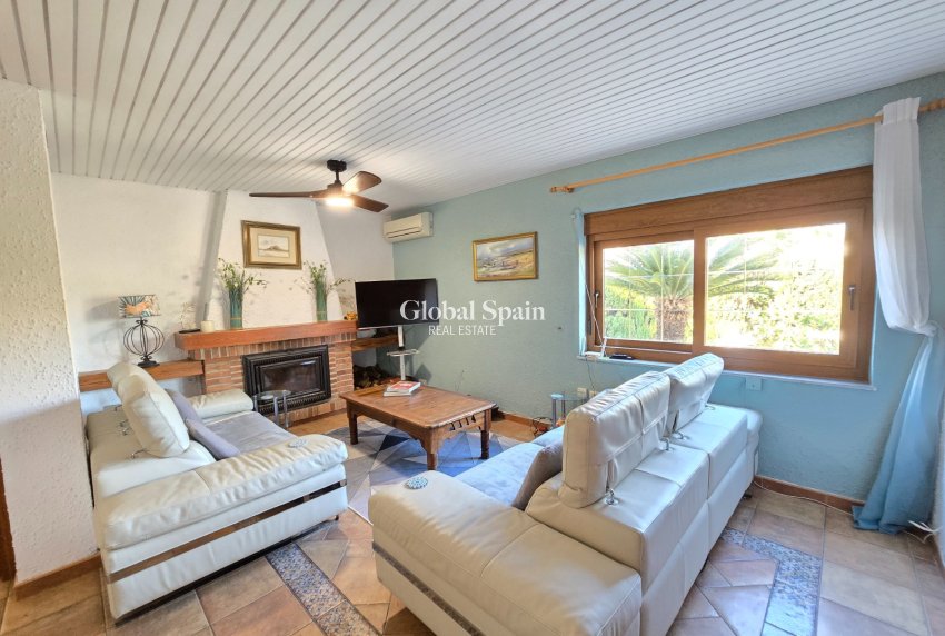 Revente - Villa -
ORIHUELA COSTA - CABO ROIG