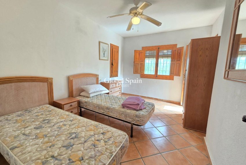 Revente - VILLA -
ORIHUELA COSTA - CABO ROIG