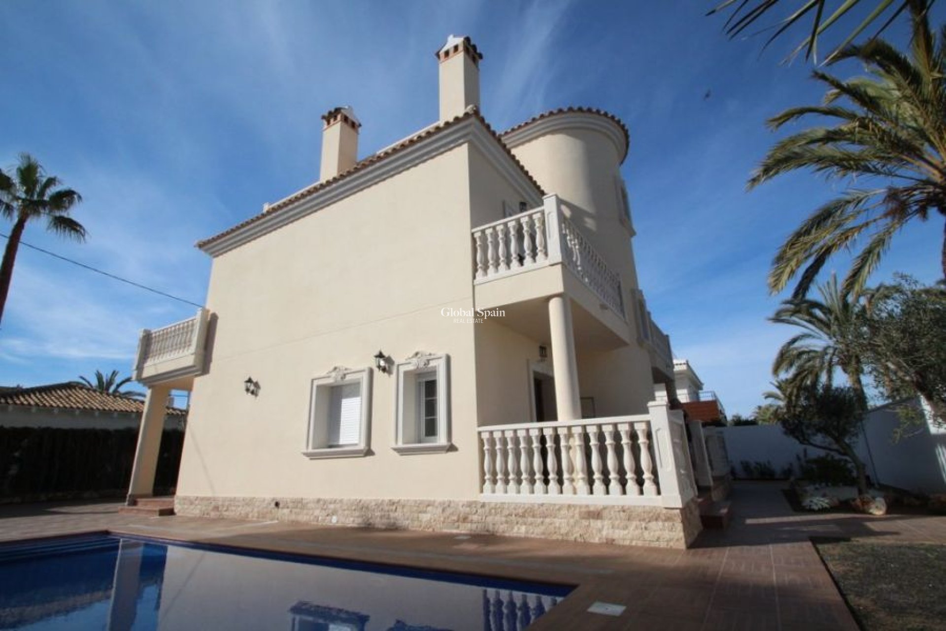 Revente - Villa -
ORIHUELA COSTA - CABO ROIG