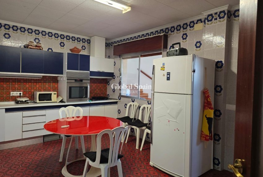 Revente - VILLA -
ORIHUELA COSTA - CAMPOAMOR