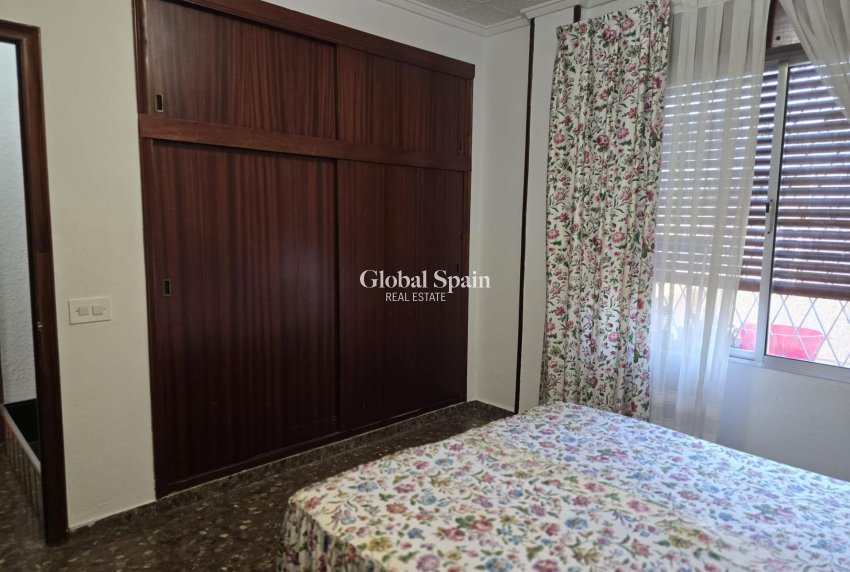 Revente - VILLA -
ORIHUELA COSTA - CAMPOAMOR