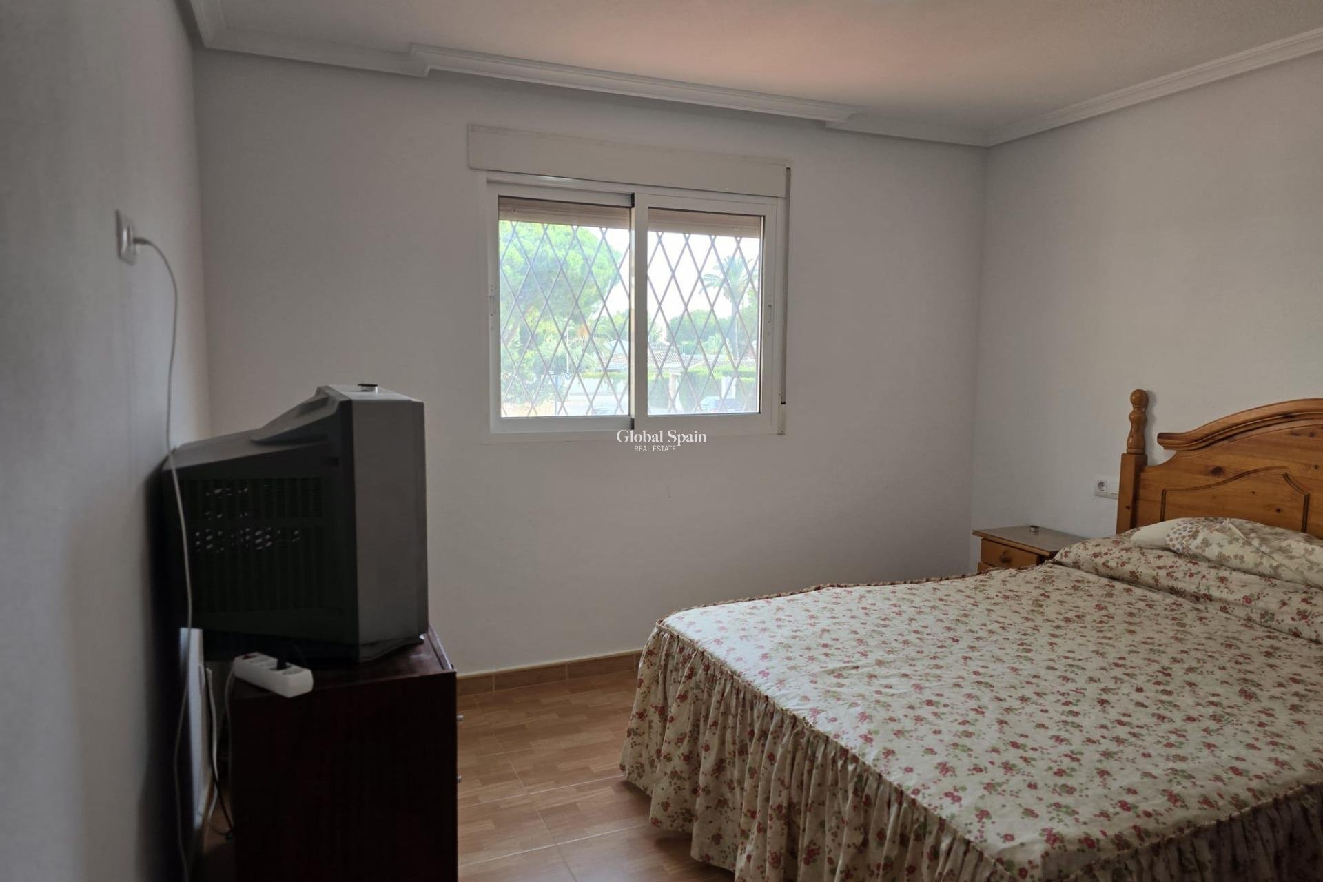 Revente - VILLA -
ORIHUELA COSTA - CAMPOAMOR