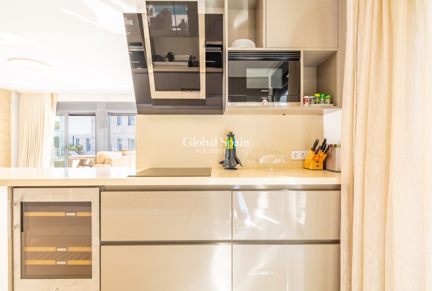 Revente - Villa -
ORIHUELA COSTA - CAMPOAMOR