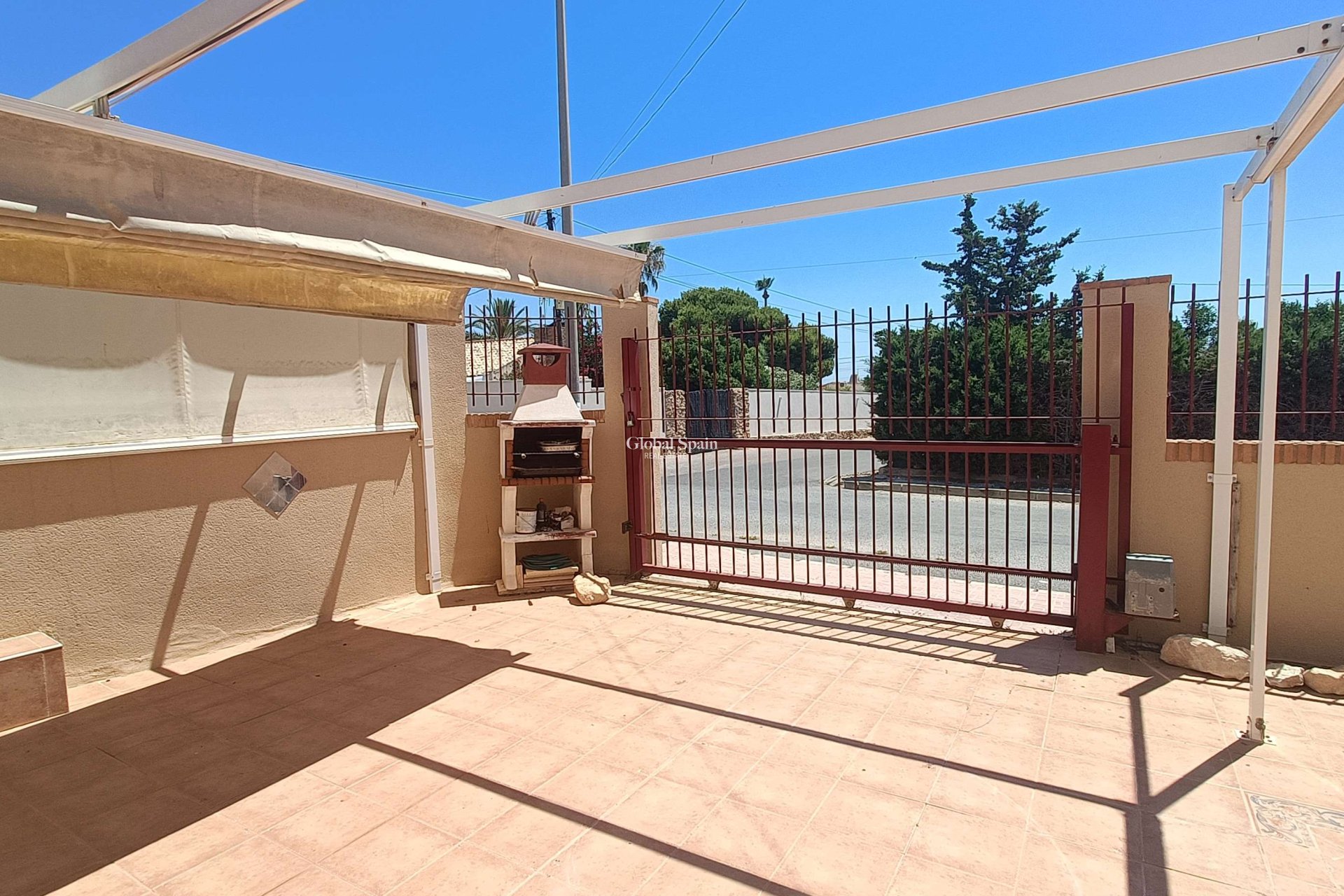 Revente - VILLA -
ORIHUELA COSTA - Castillo de Don Juan