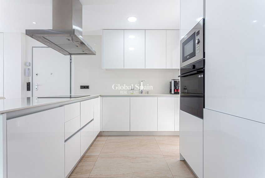 Revente - VILLA -
ORIHUELA COSTA - Costa Blanca