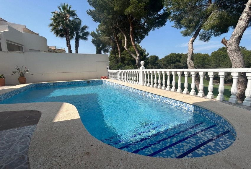 Revente - VILLA -
ORIHUELA COSTA - Costa Blanca