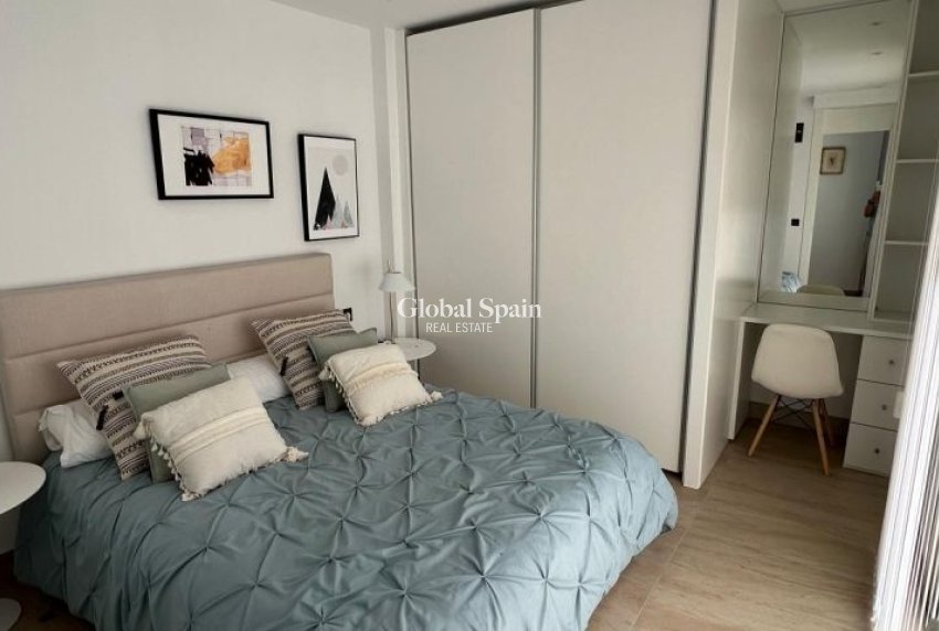 Revente - VILLA -
ORIHUELA COSTA - Costa Blanca