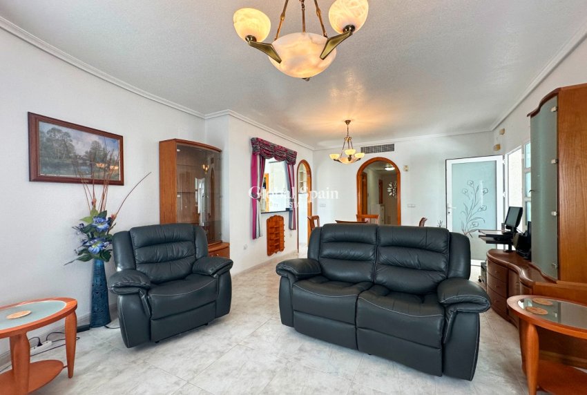 Revente - VILLA -
ORIHUELA COSTA - Costa Blanca