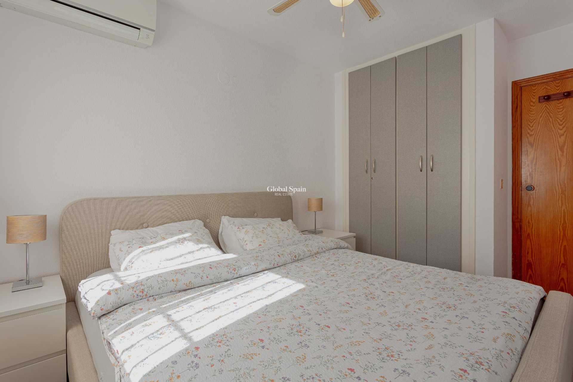 Revente - VILLA -
ORIHUELA COSTA - Costa Blanca