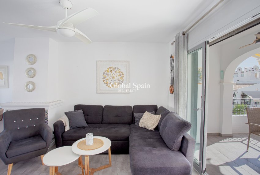 Revente - VILLA -
ORIHUELA COSTA - Costa Blanca