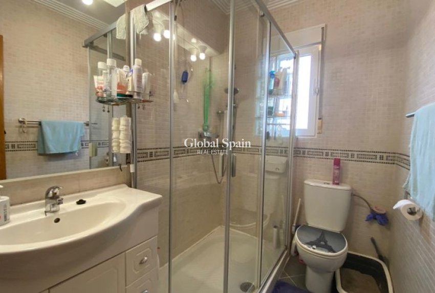 Revente - VILLA -
ORIHUELA COSTA - Costa Blanca