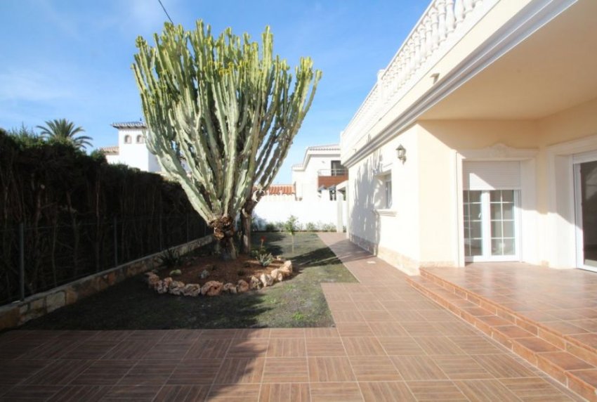 Revente - VILLA -
ORIHUELA COSTA - Costa Blanca