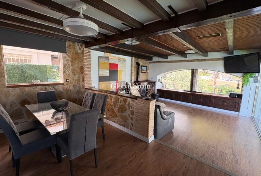 Revente - VILLA -
ORIHUELA COSTA - Costa Blanca