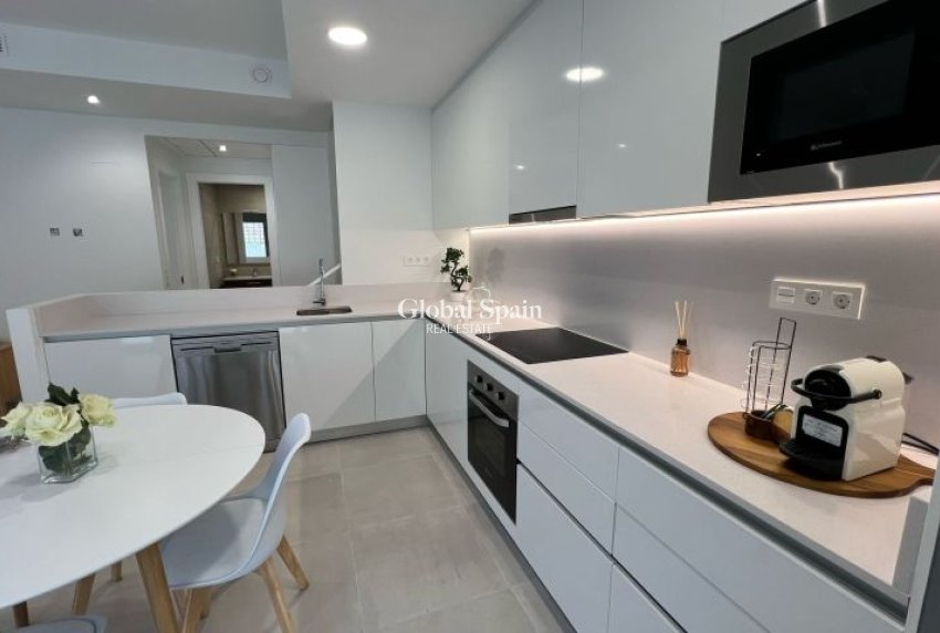 Revente - VILLA -
ORIHUELA COSTA - Costa Blanca