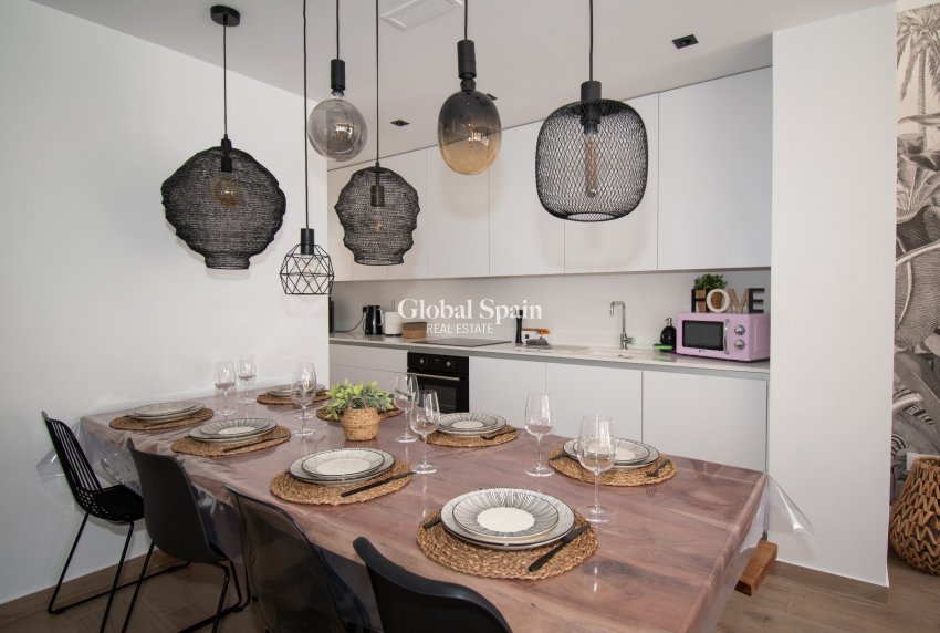 Revente - VILLA -
ORIHUELA COSTA - Costa Blanca