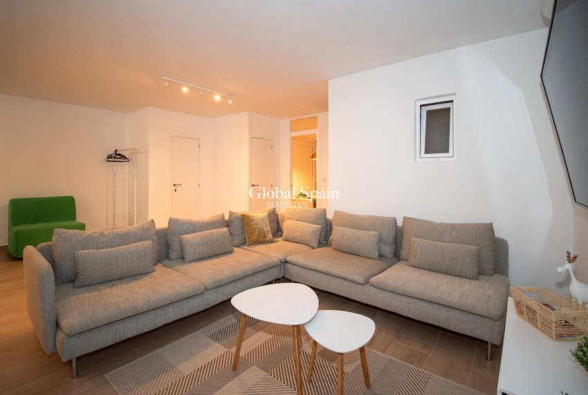 Revente - VILLA -
ORIHUELA COSTA - Costa Blanca