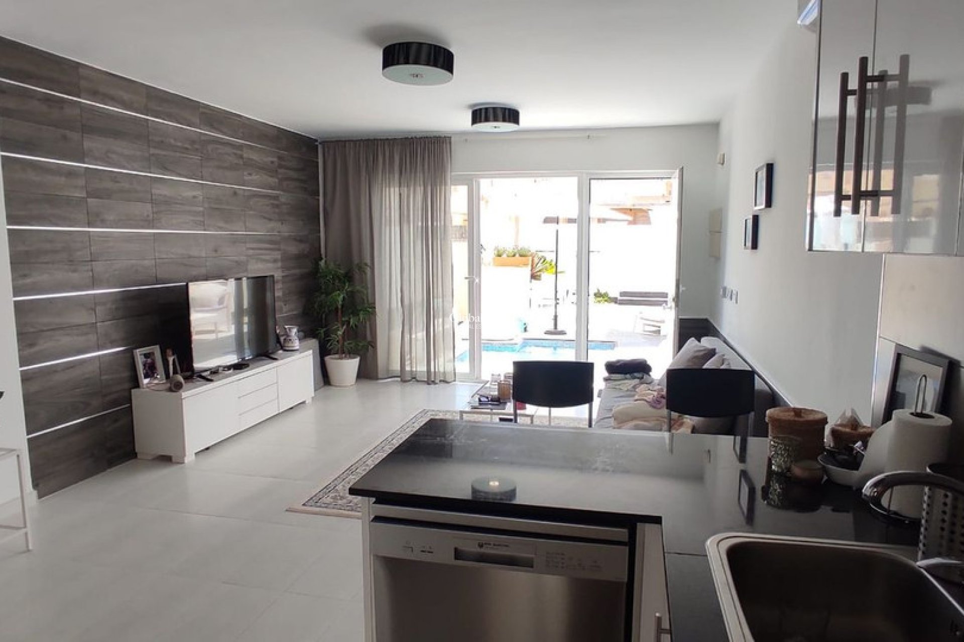 Revente - VILLA -
ORIHUELA COSTA - Costa Blanca