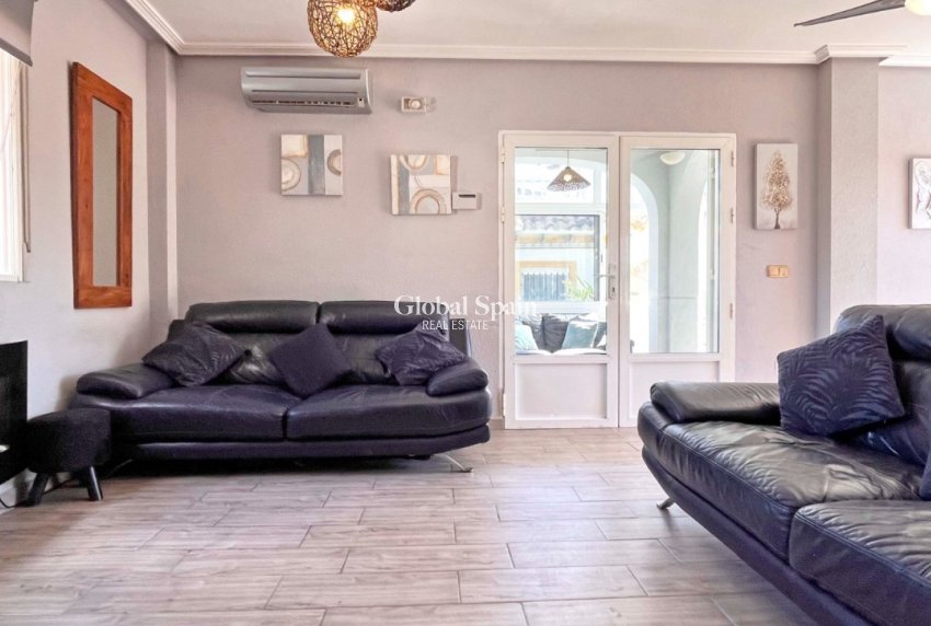 Revente - VILLA -
ORIHUELA COSTA - Costa Blanca