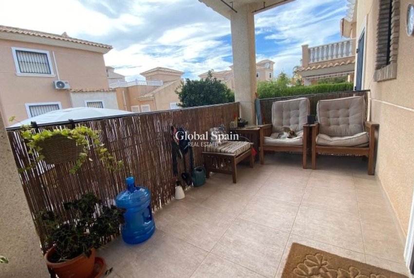 Revente - VILLA -
ORIHUELA COSTA - Costa Blanca