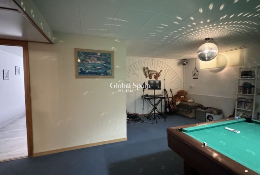 Revente - VILLA -
ORIHUELA COSTA - Costa Blanca