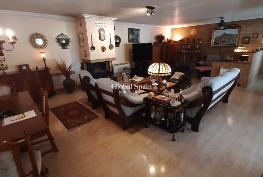 Revente - VILLA -
ORIHUELA COSTA - Costa Blanca