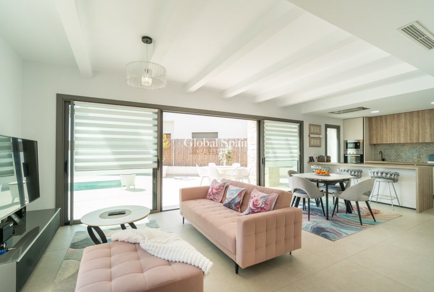 Revente - VILLA -
ORIHUELA COSTA - Costa Blanca