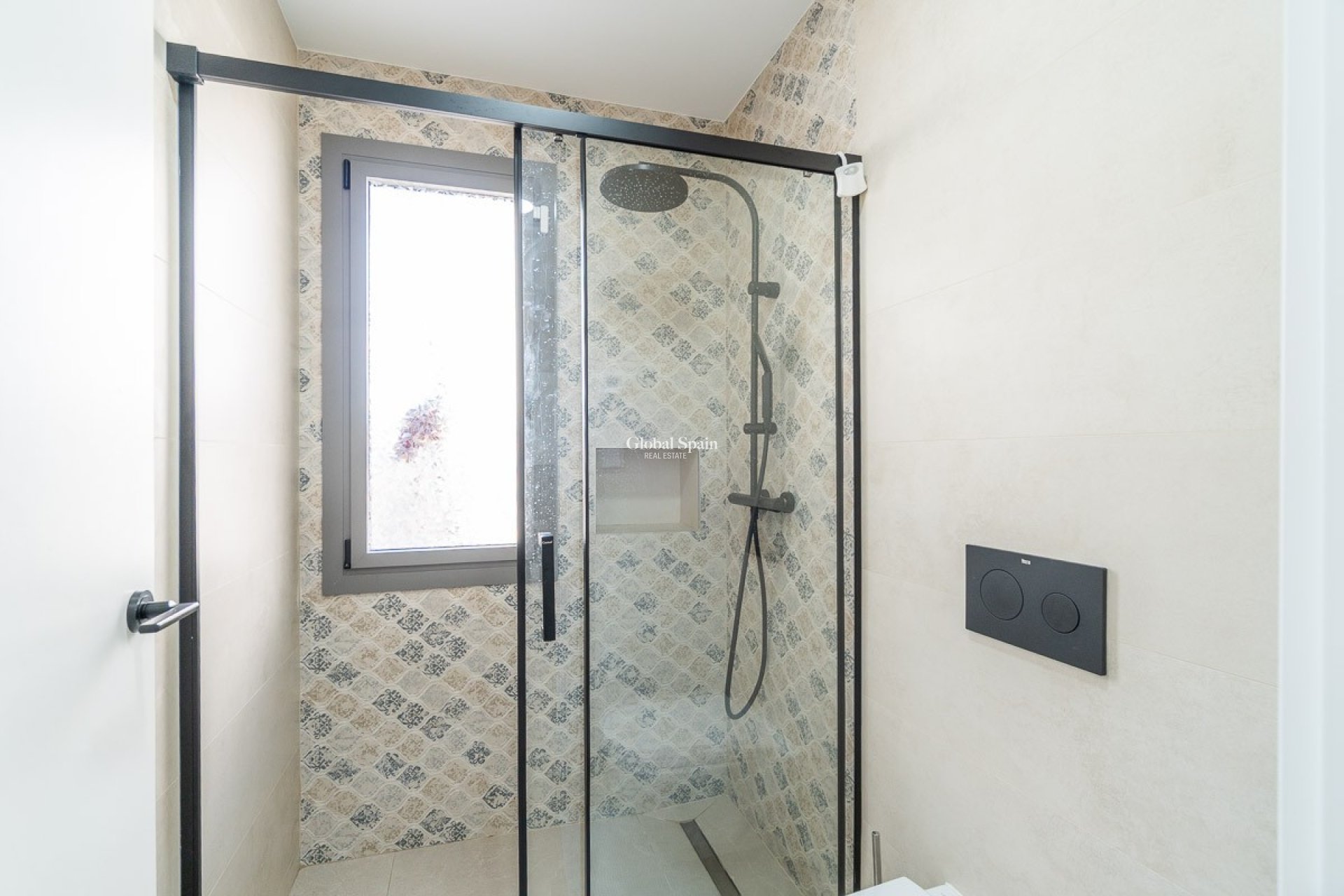 Revente - VILLA -
ORIHUELA COSTA - Costa Blanca