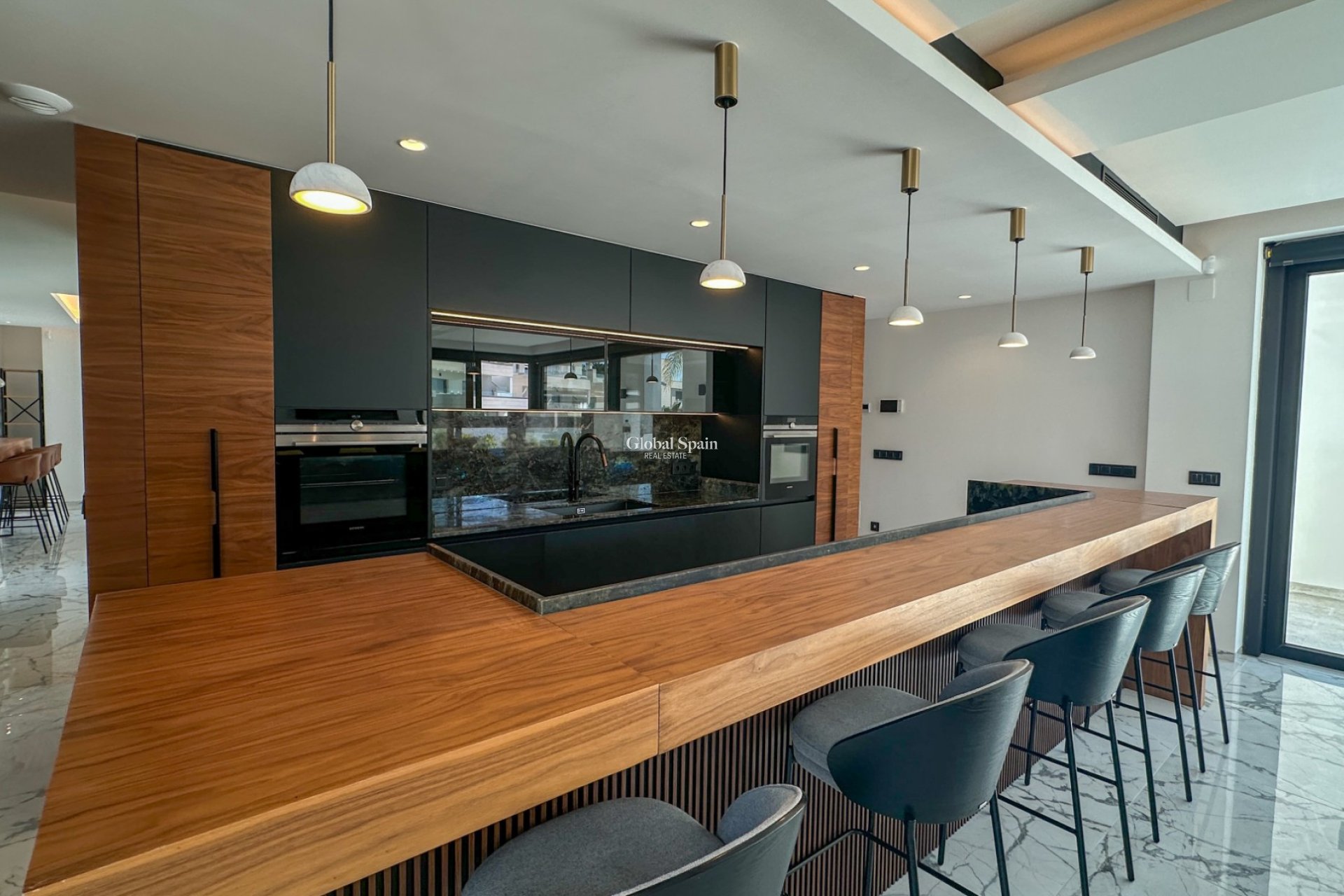 Revente - VILLA -
ORIHUELA COSTA - Costa Blanca