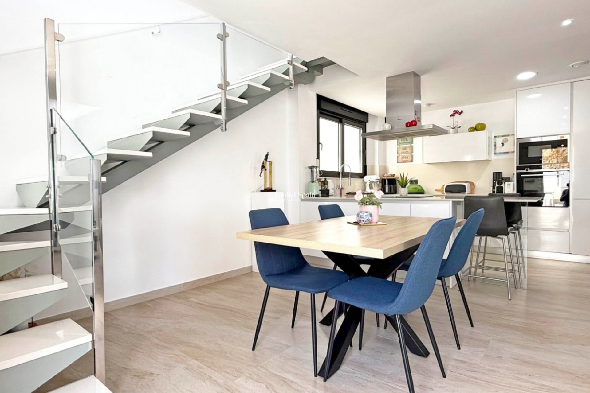 Revente - VILLA -
ORIHUELA COSTA - Costa Blanca