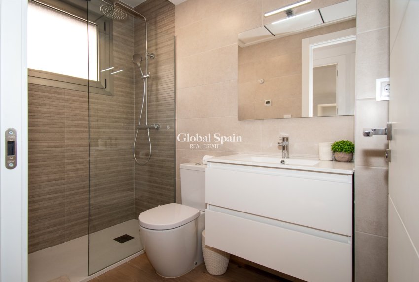 Revente - VILLA -
ORIHUELA COSTA - Costa Blanca