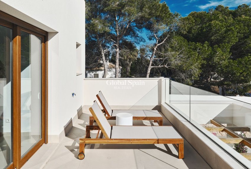 Revente - VILLA -
ORIHUELA COSTA - Costa Blanca