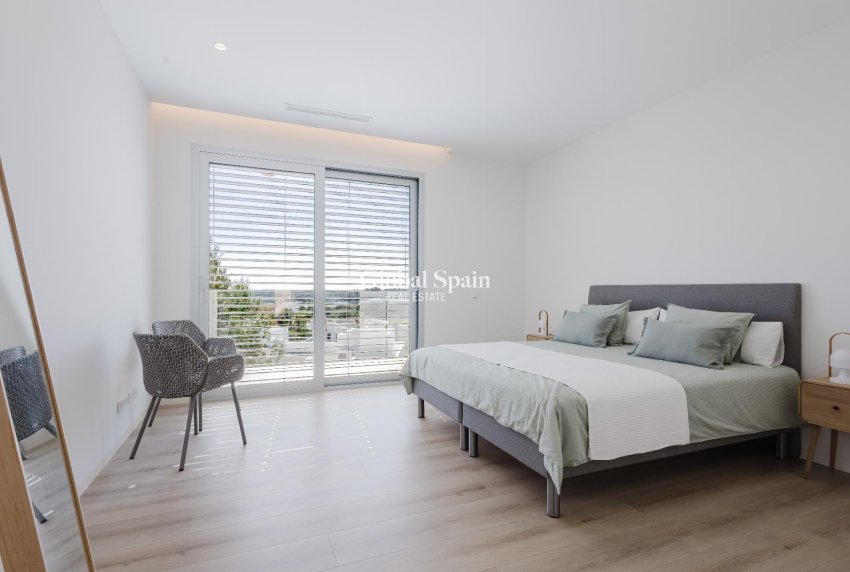 Revente - VILLA -
ORIHUELA COSTA - Costa Blanca