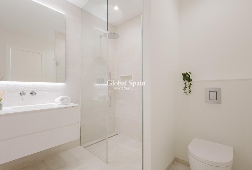 Revente - VILLA -
ORIHUELA COSTA - Costa Blanca