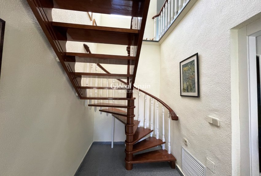 Revente - VILLA -
ORIHUELA COSTA - Costa Blanca