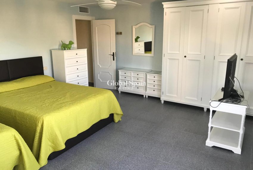 Revente - VILLA -
ORIHUELA COSTA - Costa Blanca