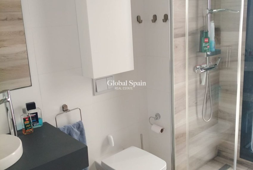 Revente - VILLA -
ORIHUELA COSTA - Costa Blanca