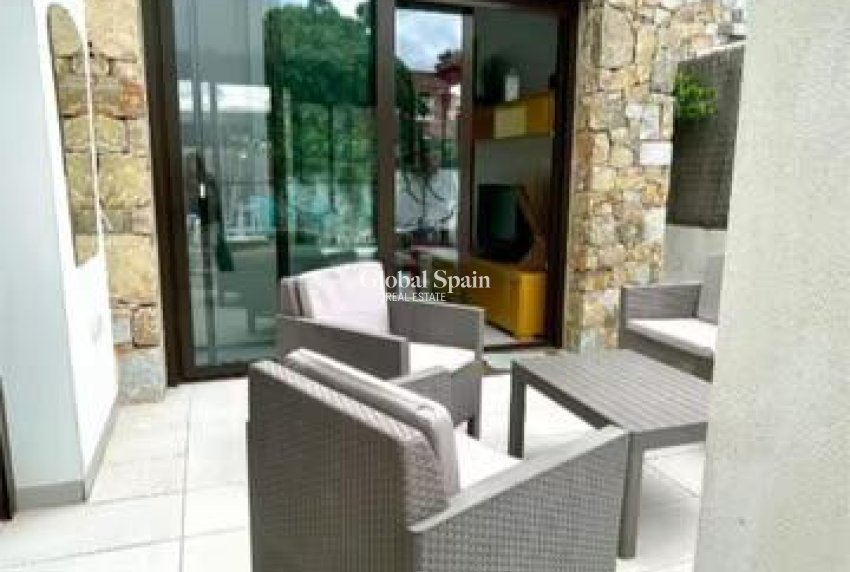 Revente - VILLA -
ORIHUELA COSTA - Costa Blanca