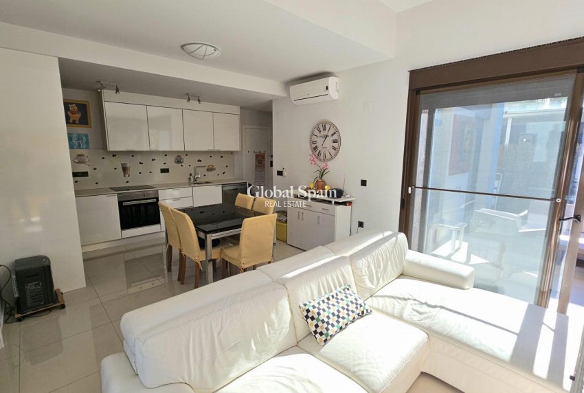 Revente - VILLA -
ORIHUELA COSTA - Costa Blanca
